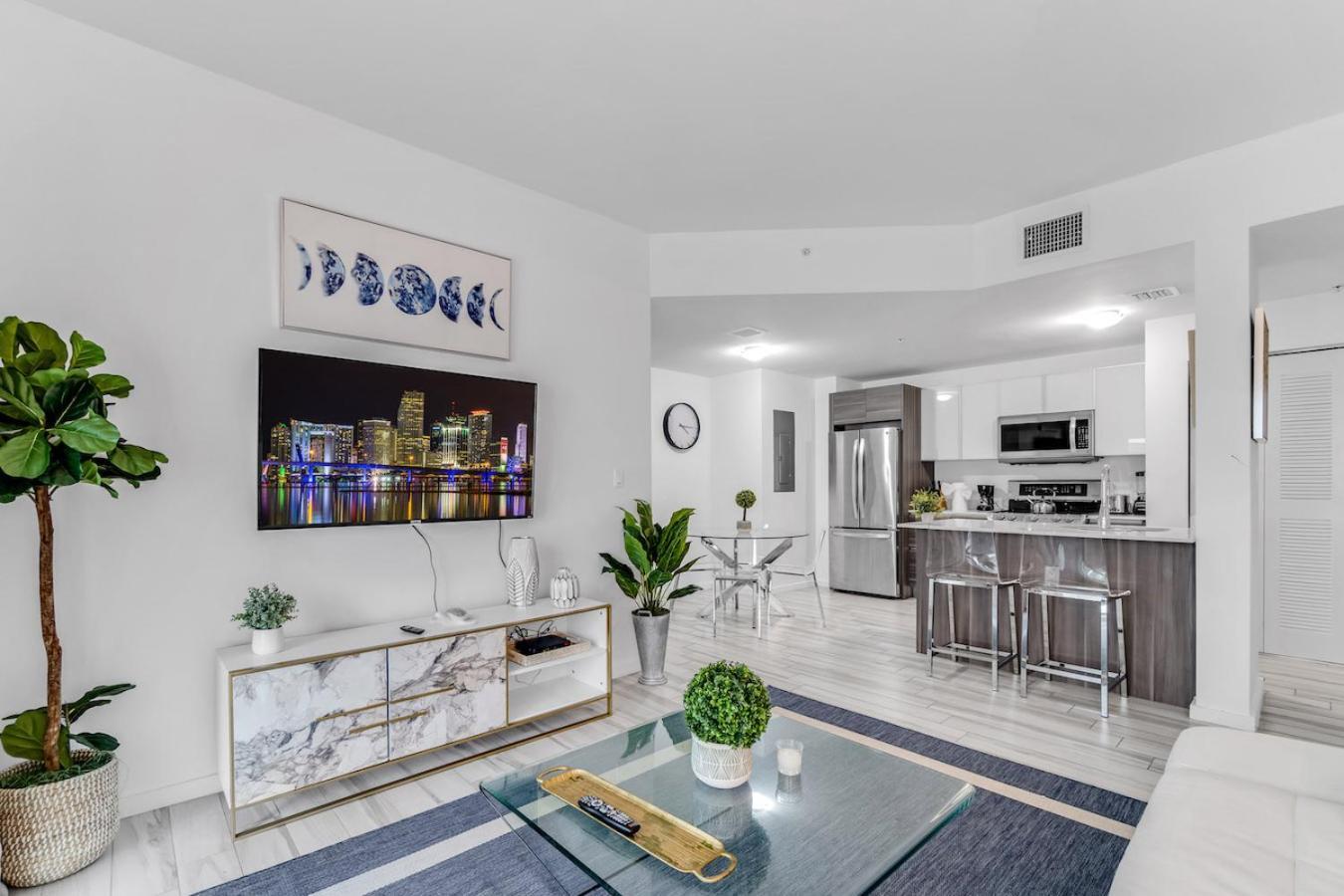 Lovely Unit Mins From Wynwood With Free Parking Miami Buitenkant foto